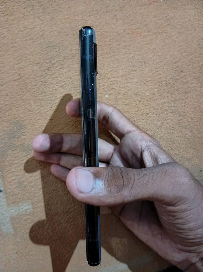 Google pixel 6a 3
