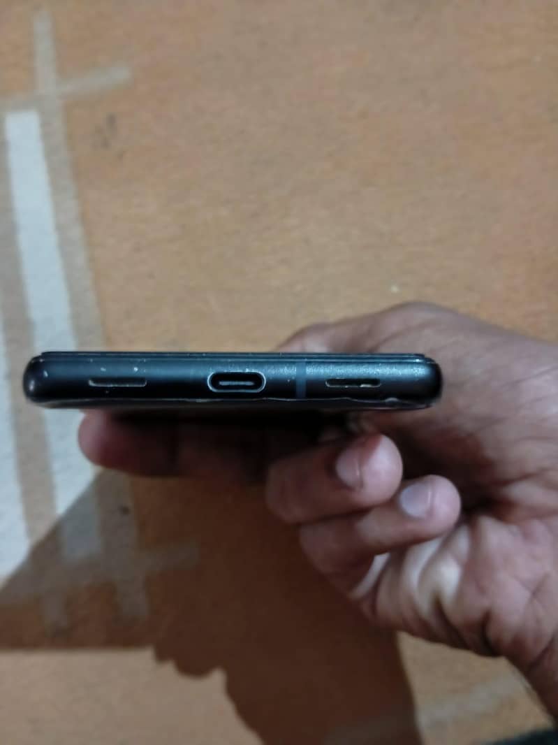 Google pixel 6a 4