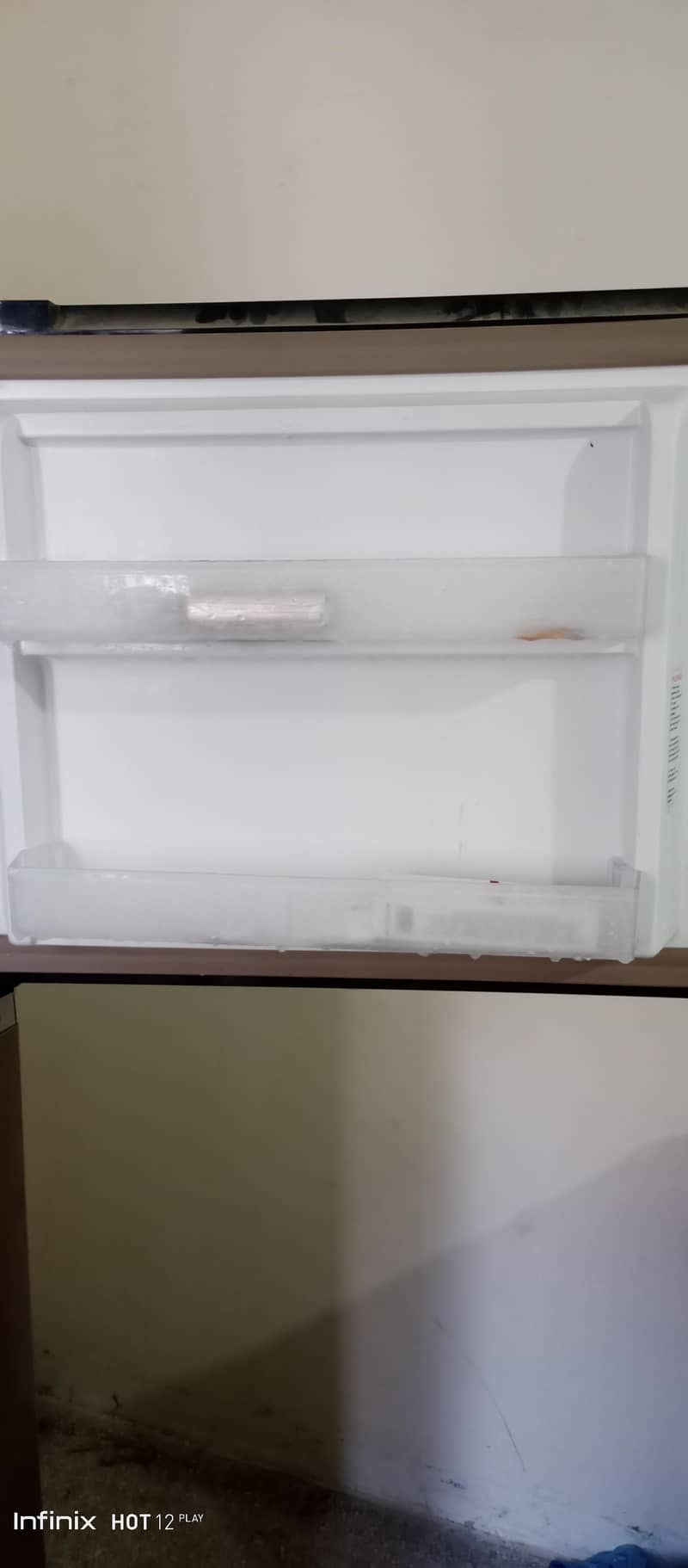 Medium size refrigerator 6