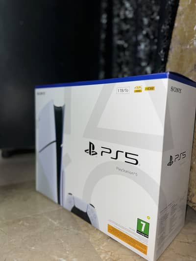 PlayStation 5 Slim Disc Edition Box Pack