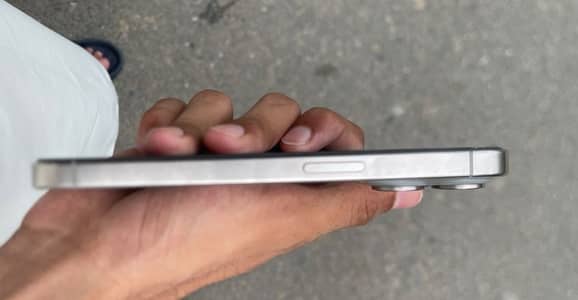 Apple iPhone 15 Pro