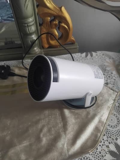 projector HY300