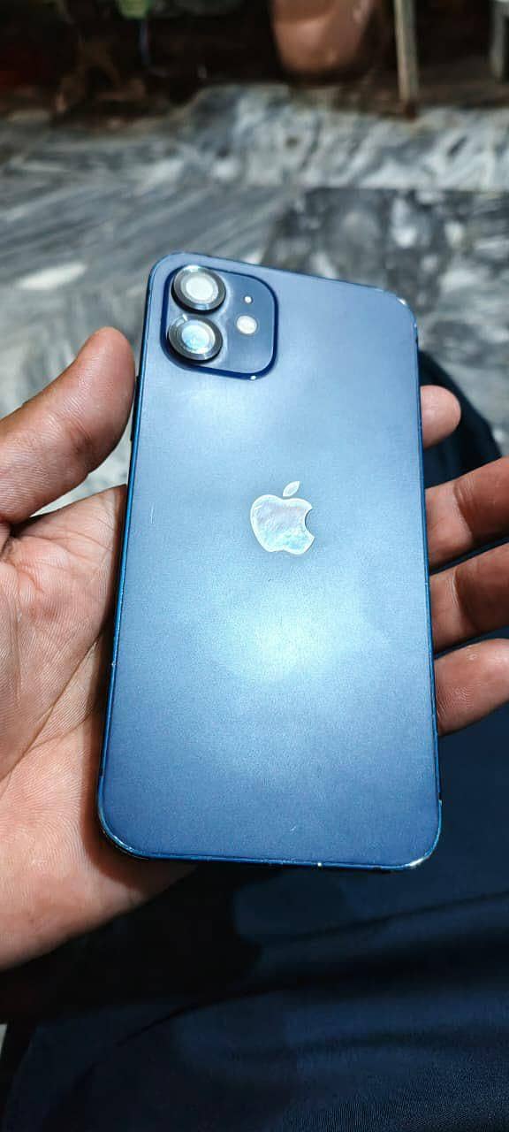 Apple iPhone 12 1