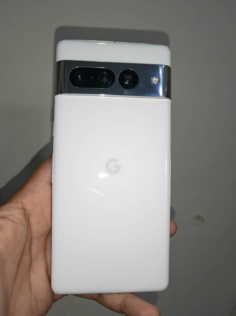 Google Pixel 7 Pro 4