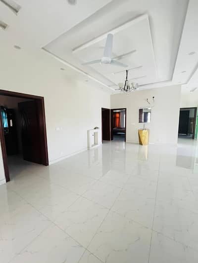 Kanal Upper Portion Available For Rent Best Location Bahria Enclave