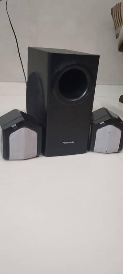 Panasonic 2.1 Bluetooth speaker urgent sale