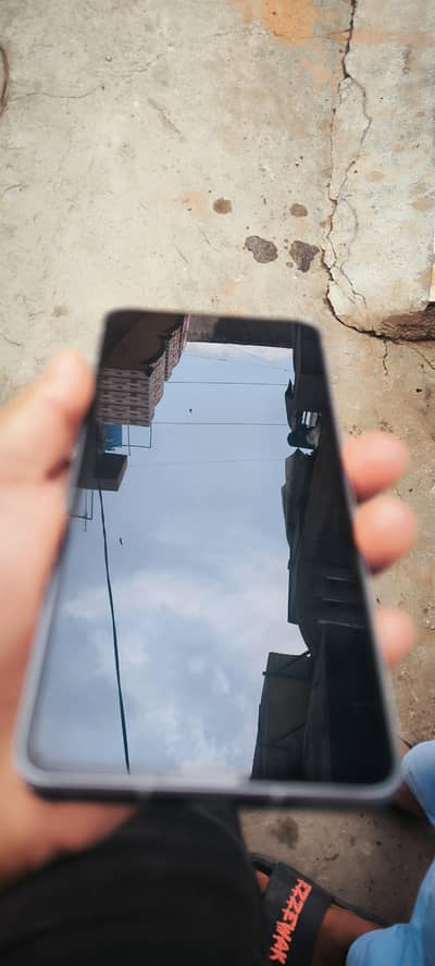 Aquos r7 official pta apro