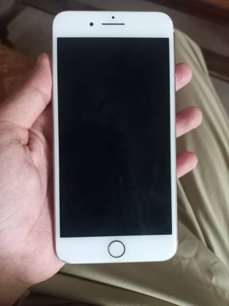 Apple iPhone 8 Plus 2