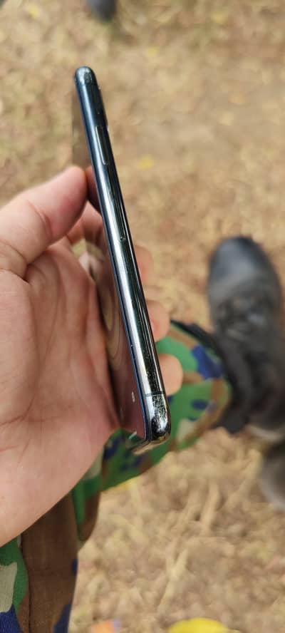 Apple iPhone XS
