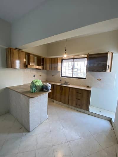 2 Bed Flat For Sale in Block 18 Start Shelter For Rent