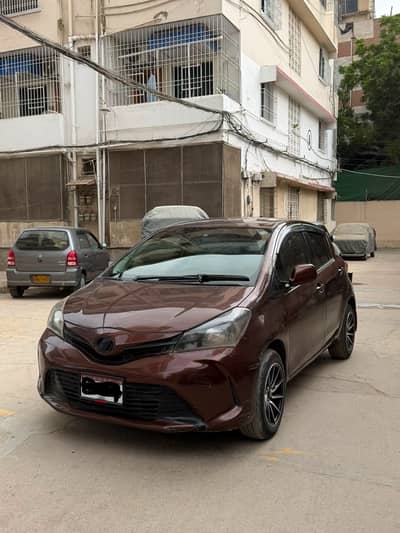 Toyota Vitz 2017