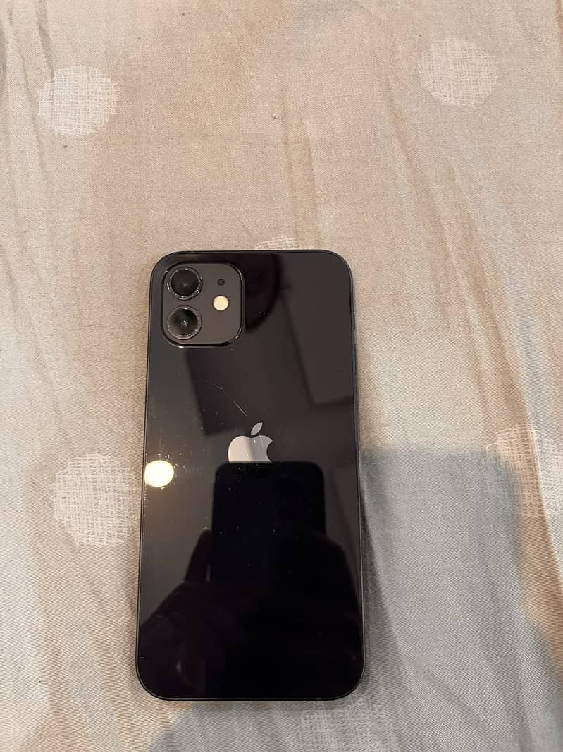 Apple iPhone 12 1