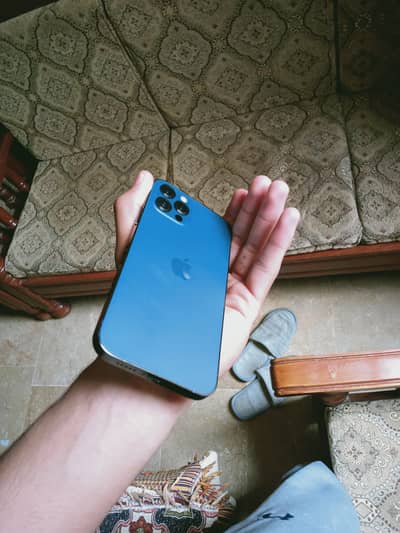 Apple iPhone 12 Pro