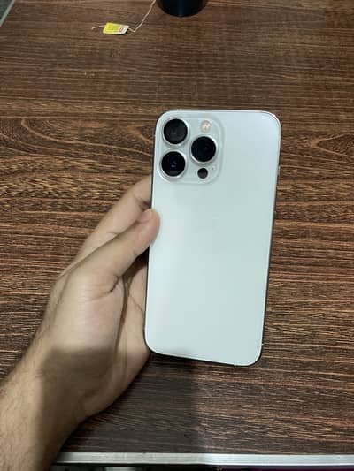 Apple iPhone 13 Pro