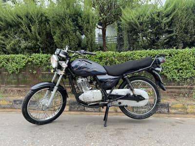 Suzuki GS 150