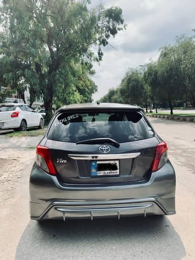Toyota Vitz 2014/16 Neat and clean car for Family use