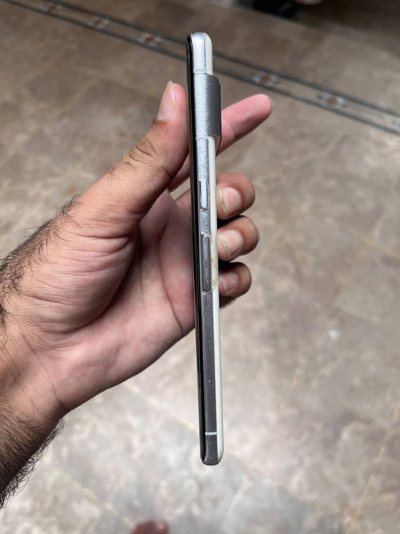 Google Pixel 7 Pro 2
