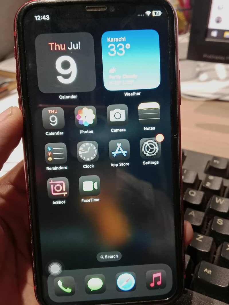 Apple iPhone 11 3
