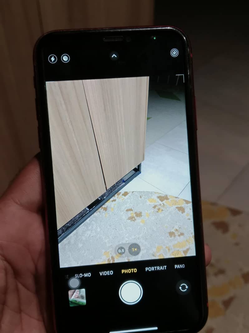 Apple iPhone 11 4