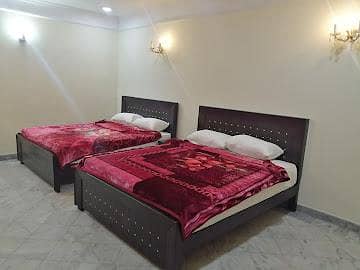 slightly used beds for sale Gulberg