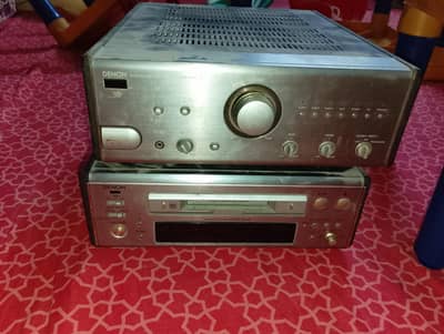 Integrated Stereo Amplifier and MiniDisc Deck