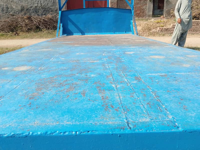 بیڈ ٹرالر ٹرالا برۓ فروخت 1