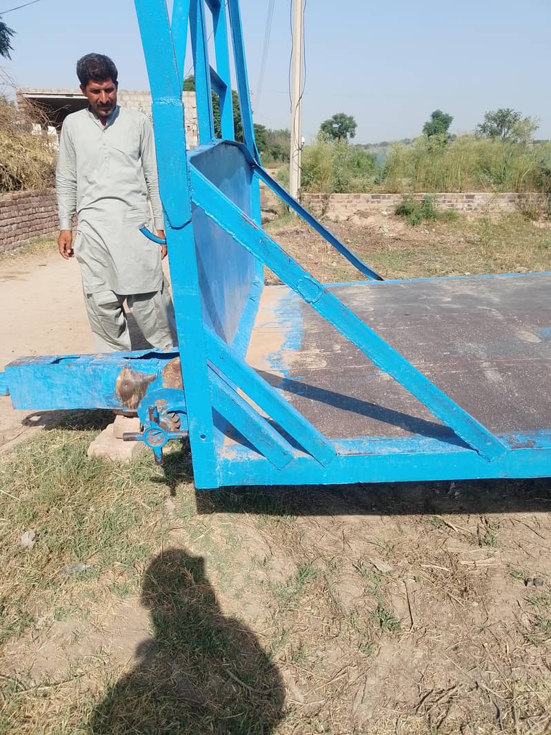 بیڈ ٹرالر ٹرالا برۓ فروخت 9