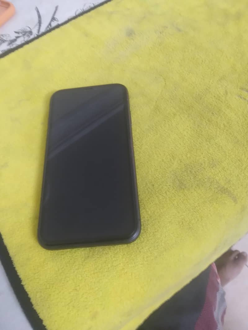 Apple iPhone 11 1
