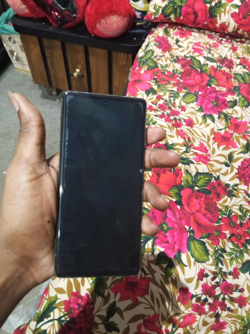 Google Pixel 6 panel problem 1