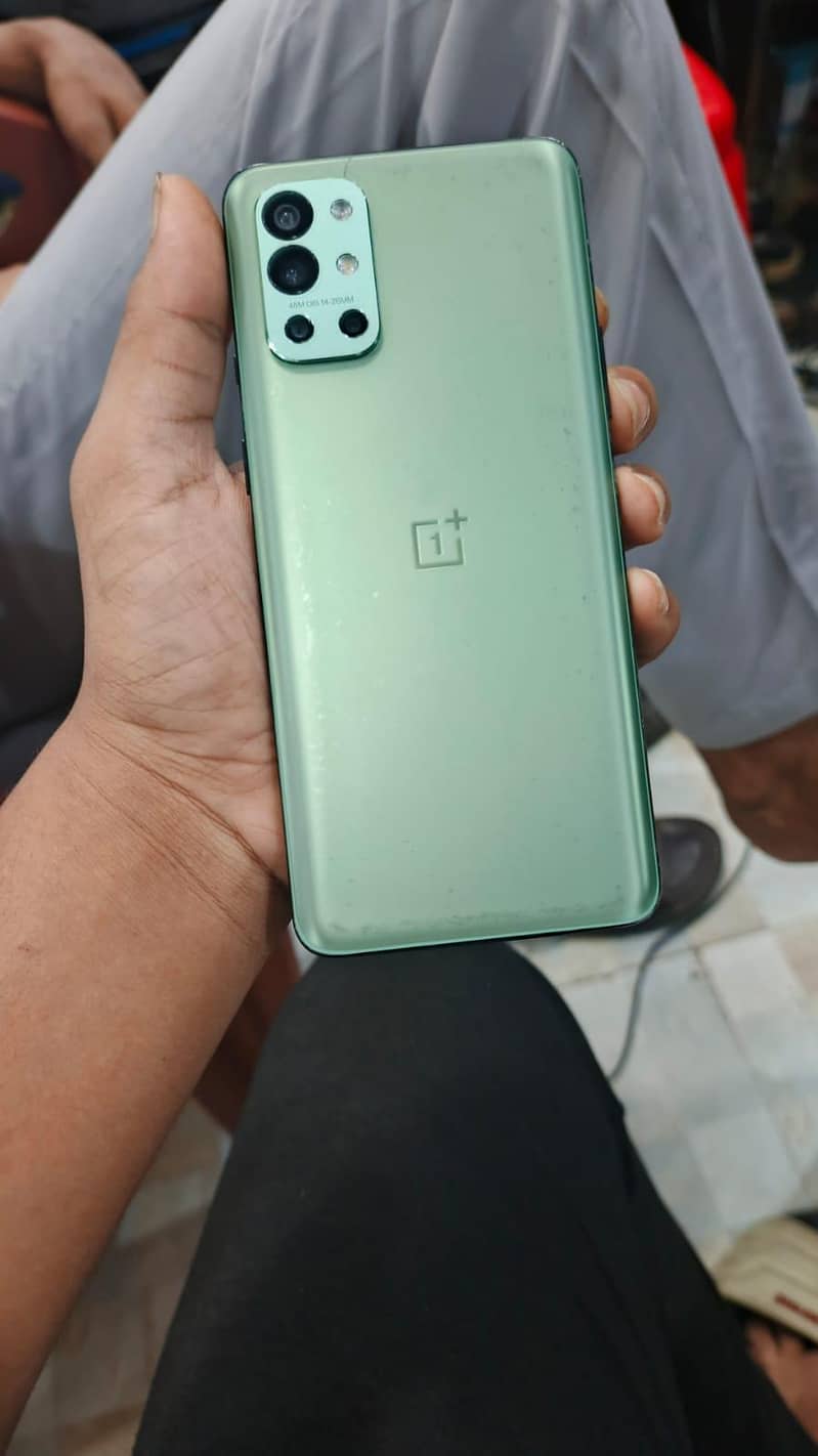 One Plus 9R 0