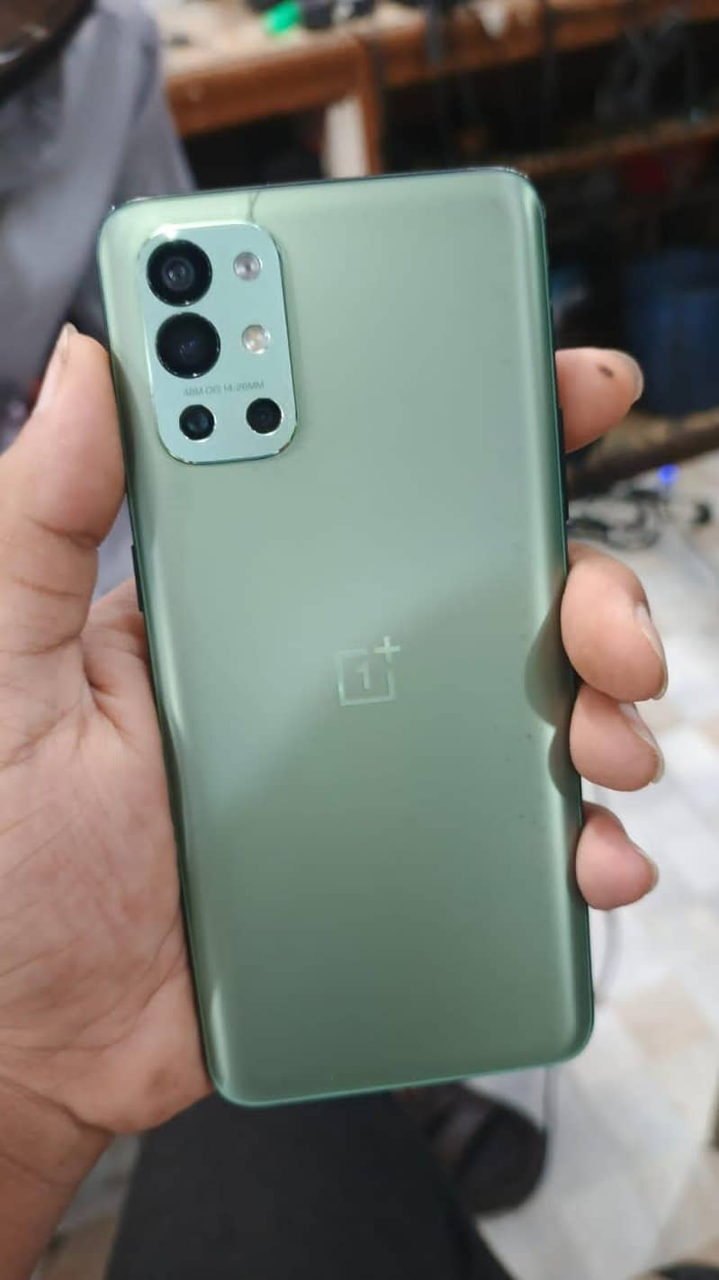 One Plus 9R 2
