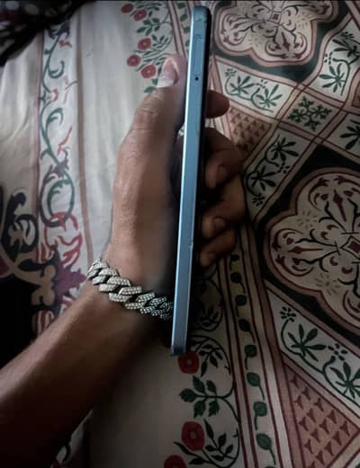 OPPO A78