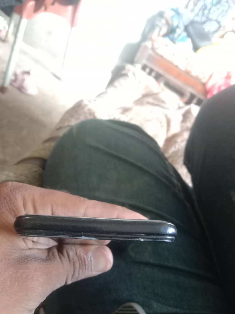 OPPO A5s 4