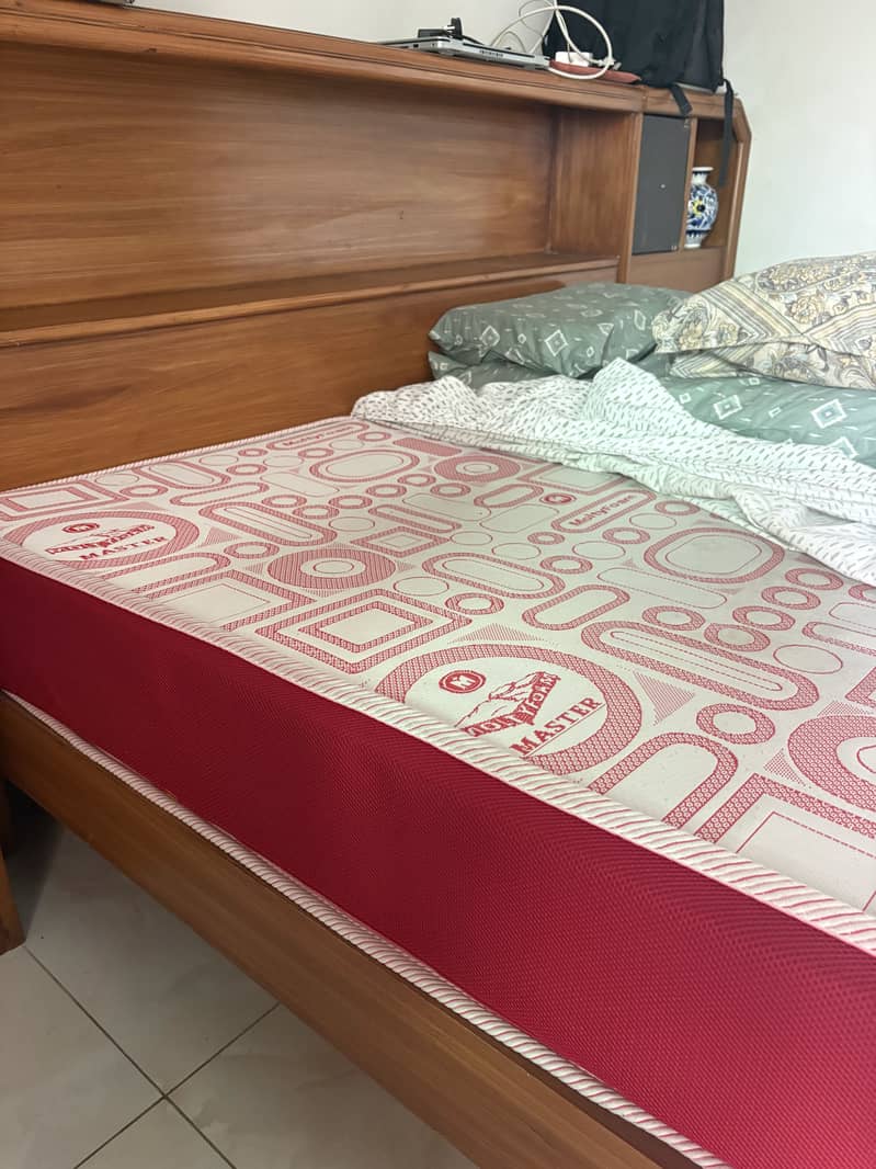 Master Bedset/King Size Bed/Side Tables/Dressing Table/Storage Bed 7
