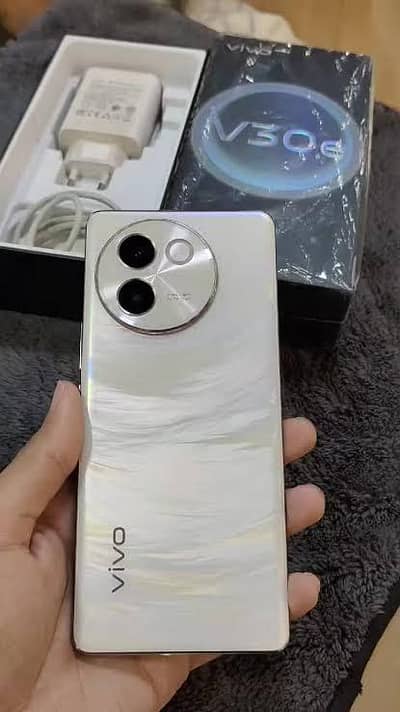 Vivo v30e