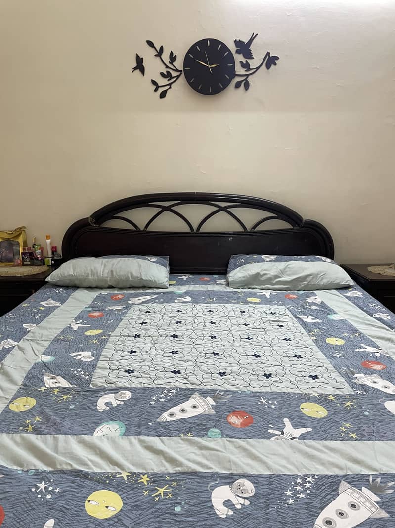 Solid Wood Bedroom Set 3