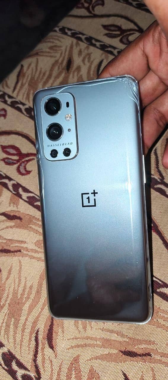 One Plus 9pro 5G 3