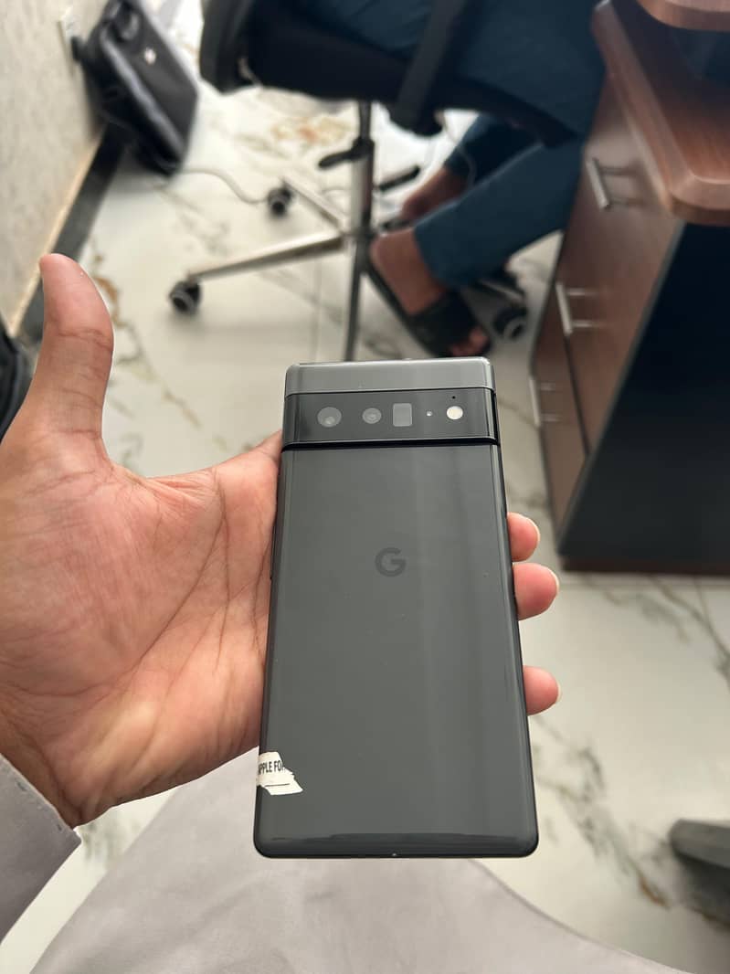 Google Pixel 6 Pro 2