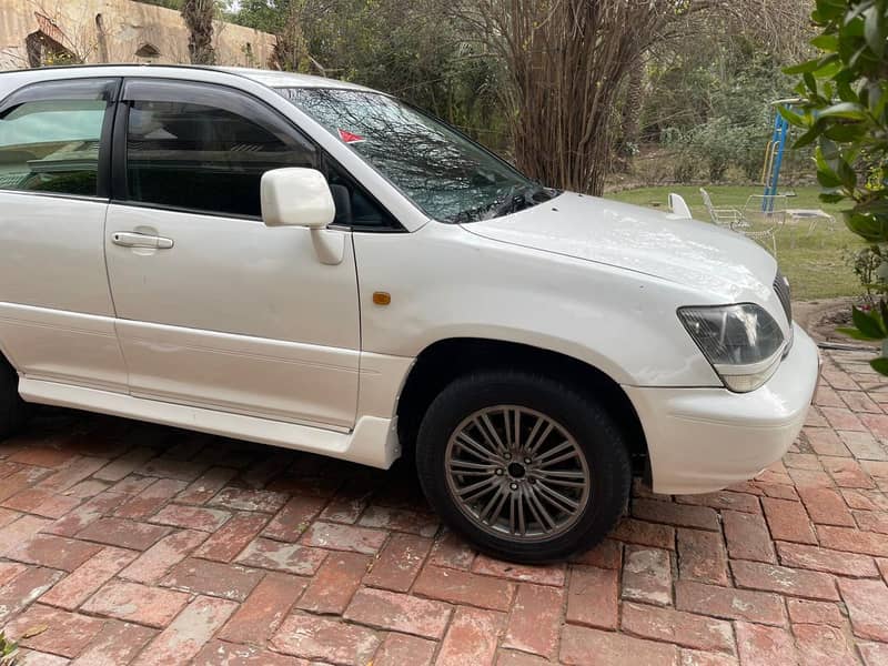 2002 Harrier 1