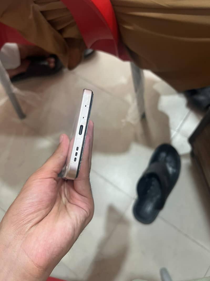 OPPO A6 5