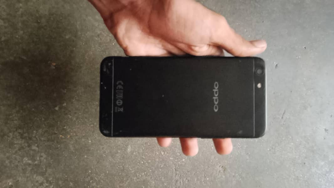 OPPO A57 1