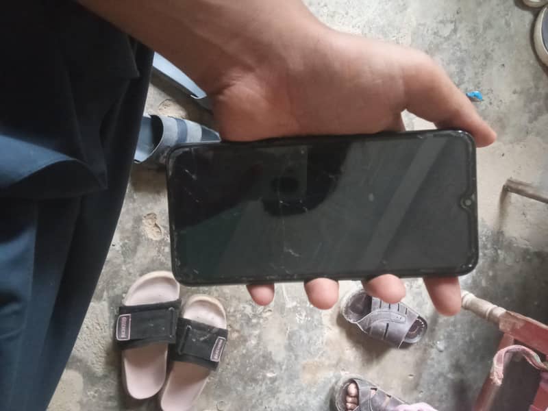 Realme C2 1
