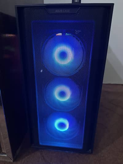 Gaming PC slightly Used