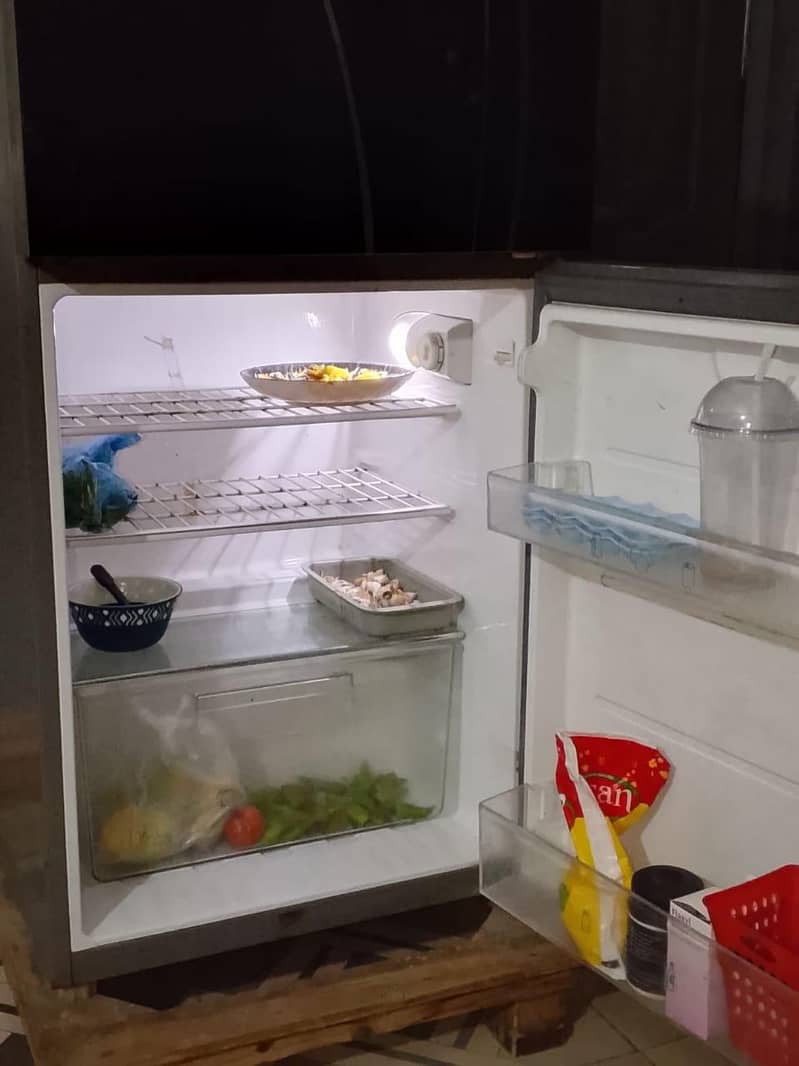 refrigerator 3