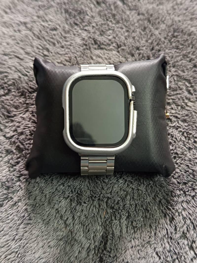 smart watch with case 0