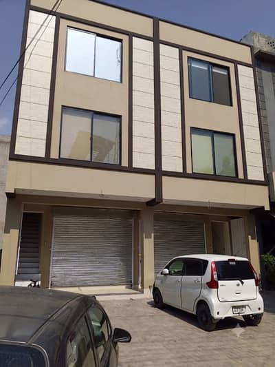 Prime Location 04 Marla Building For Sale