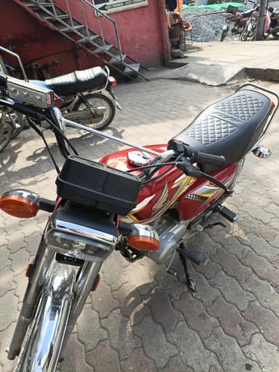 2025 model honda 125 excellent condition