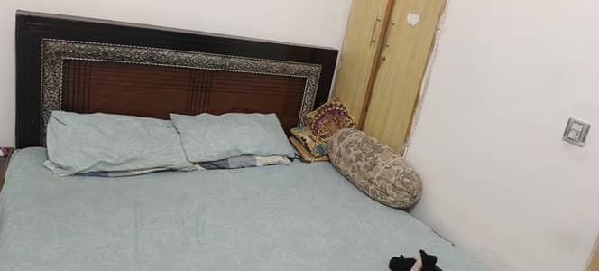bed without matres