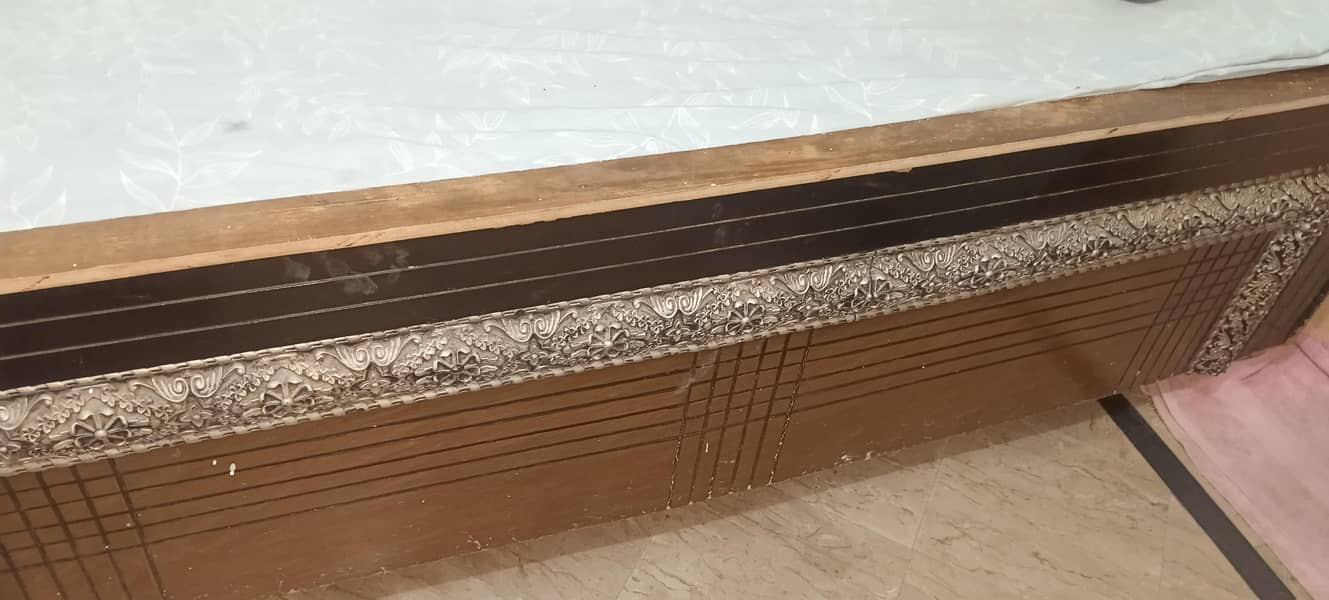bed without matres 1