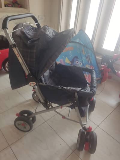 Slightly Used Baby Pram in very good condition
